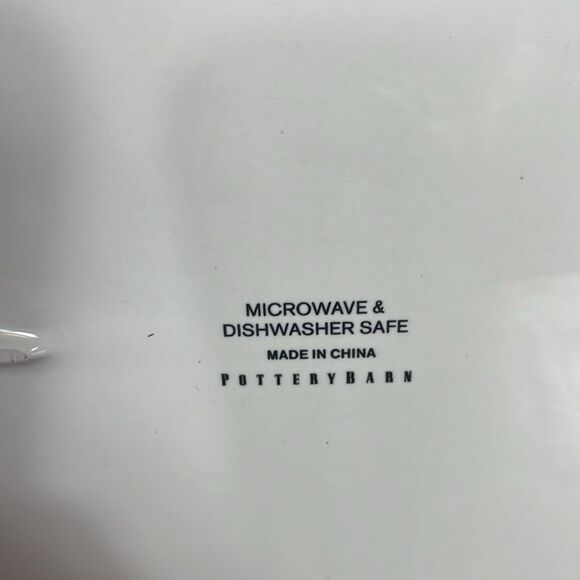 Pottery Barn Holiday Stewart Plaid Ceramic Dish or tray EUC - Picture 4 of 6